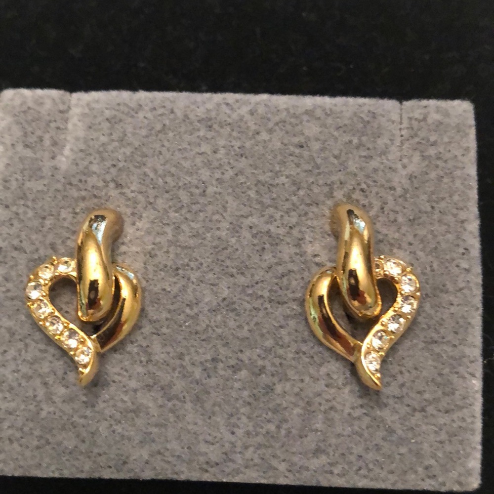 Gold earrings